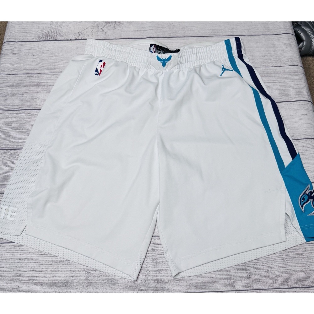 Jordan NBA Charlotte Hornets On Court Player Shorts Nike 44 XXL Pro Cut
